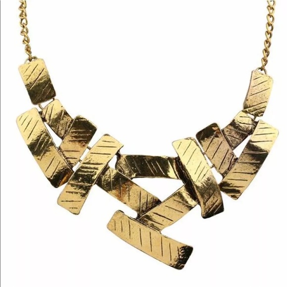 “GOLD RUSH” CHUNKY GOLD NECKLACE-NEW-CHOKER - Picture 2 of 4
